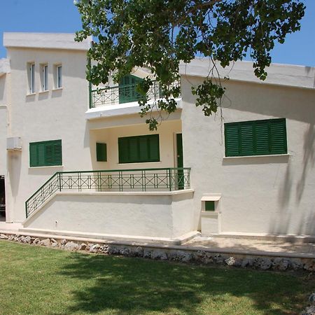 Villa Chrysanthia Polis ภายนอก รูปภาพ